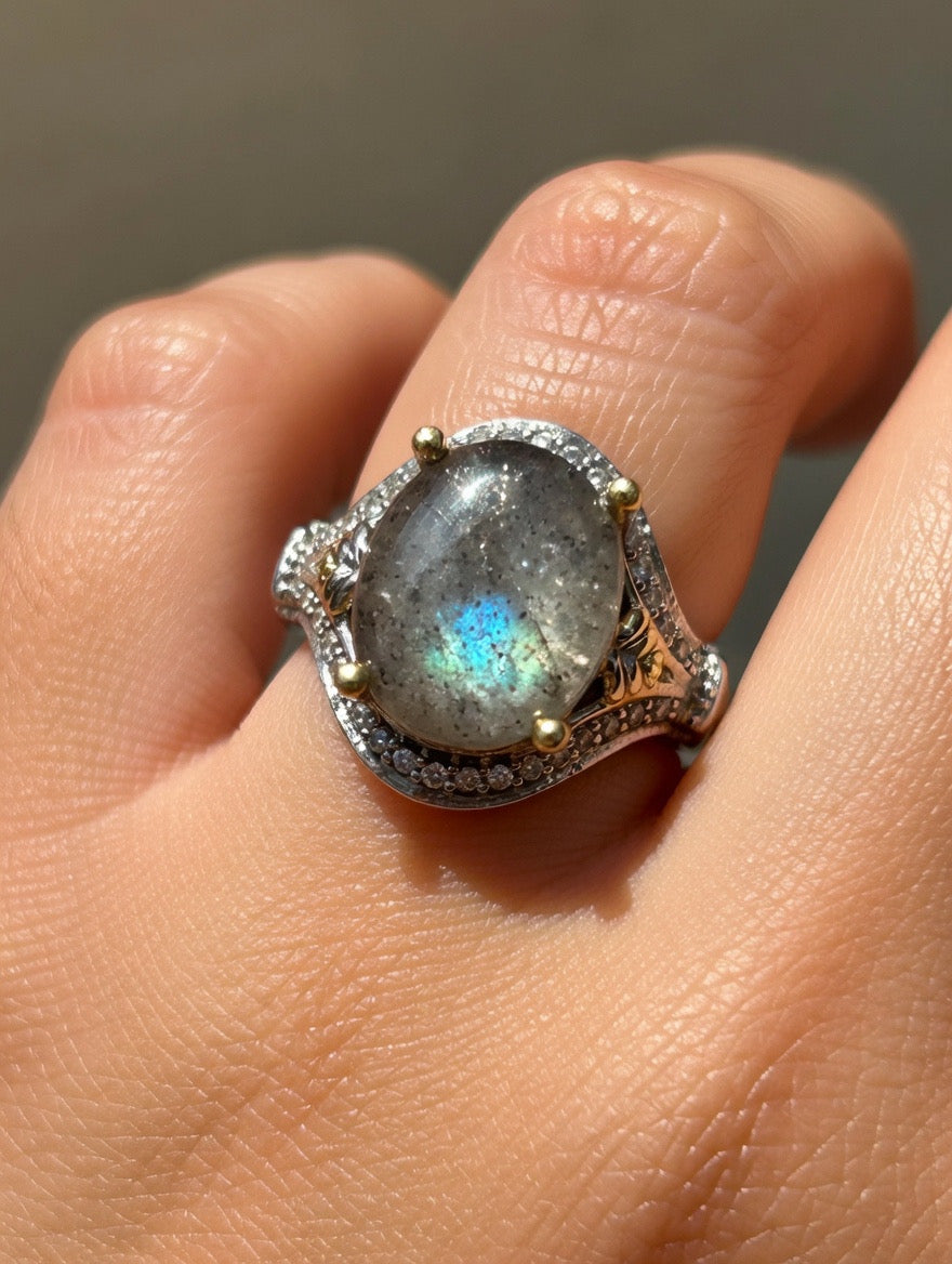 Labradorite silver ring