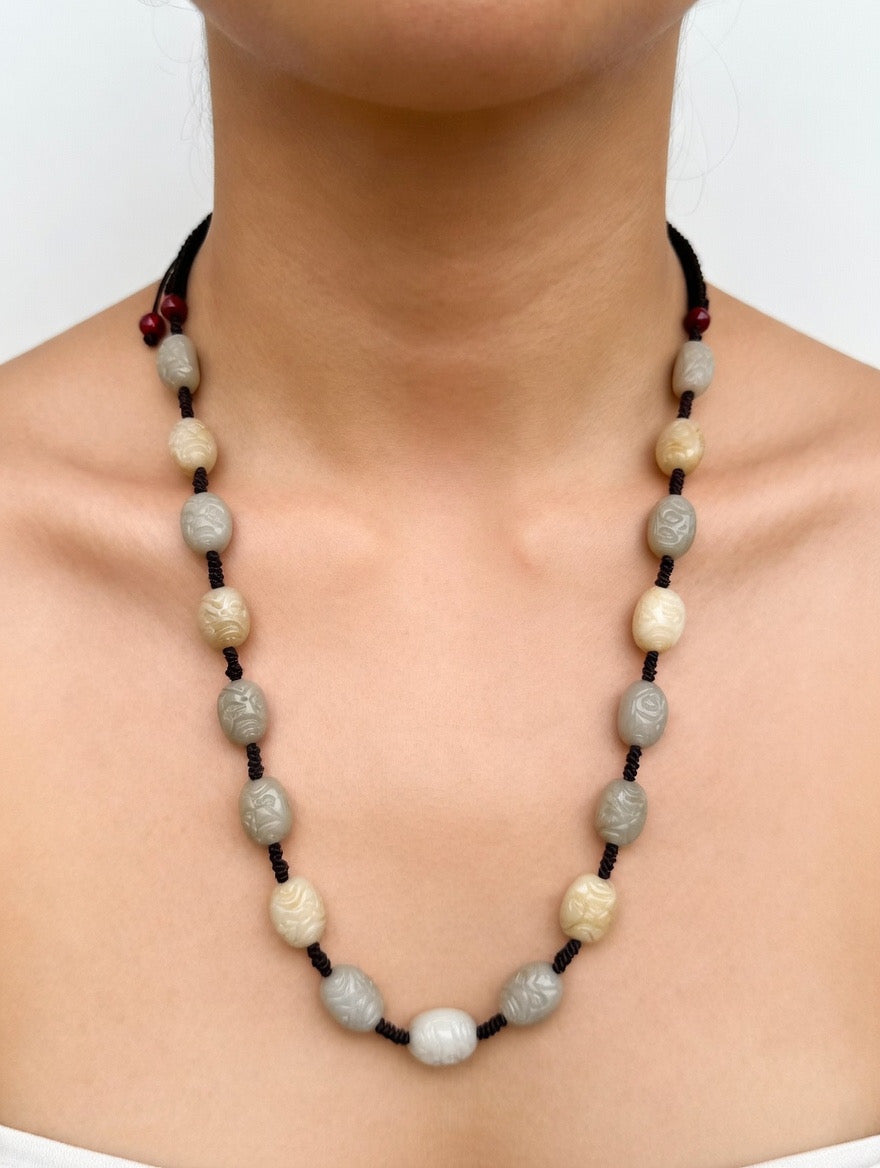 Necklace antique carved jades